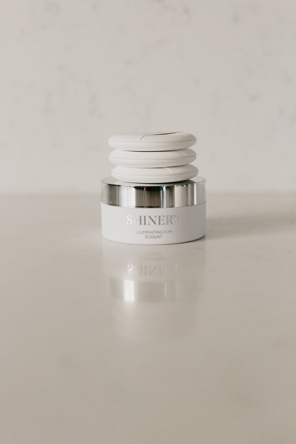 Shinery Illuminating Pom Tarnish Eraser®