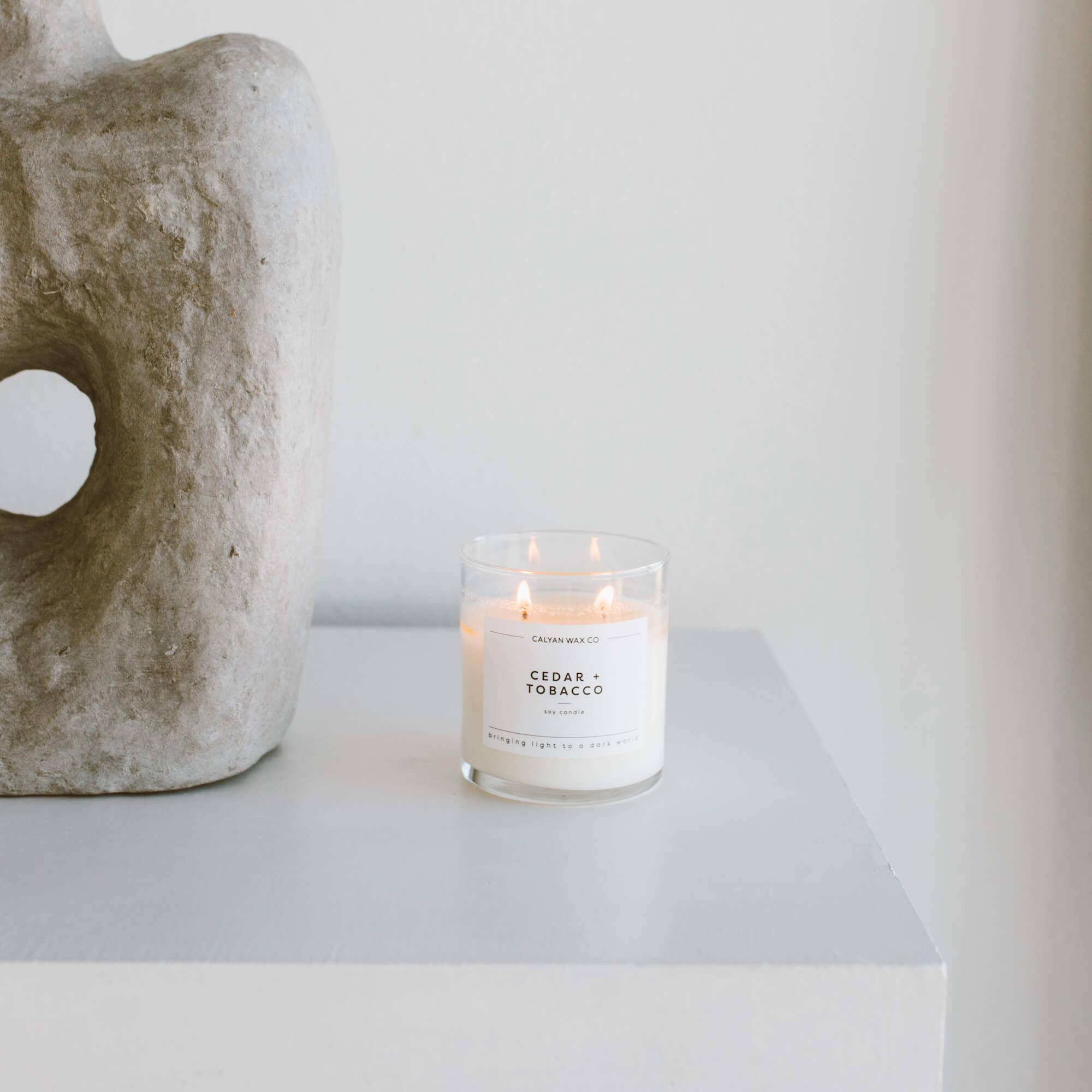 Calyan Cedar + Tobacco - Glass Tumbler Soy Candle