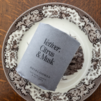 Heirloomed Candle - Vetiver, Citrus & Musk - 8 oz