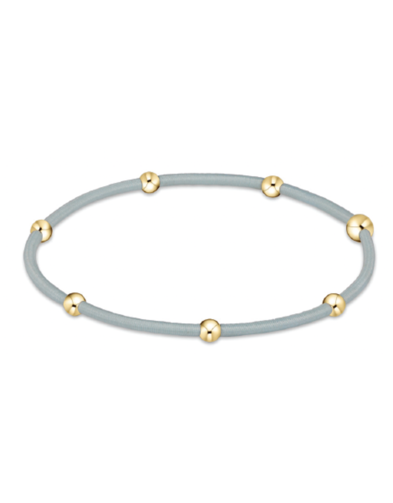 enewton "e"ssentials signature