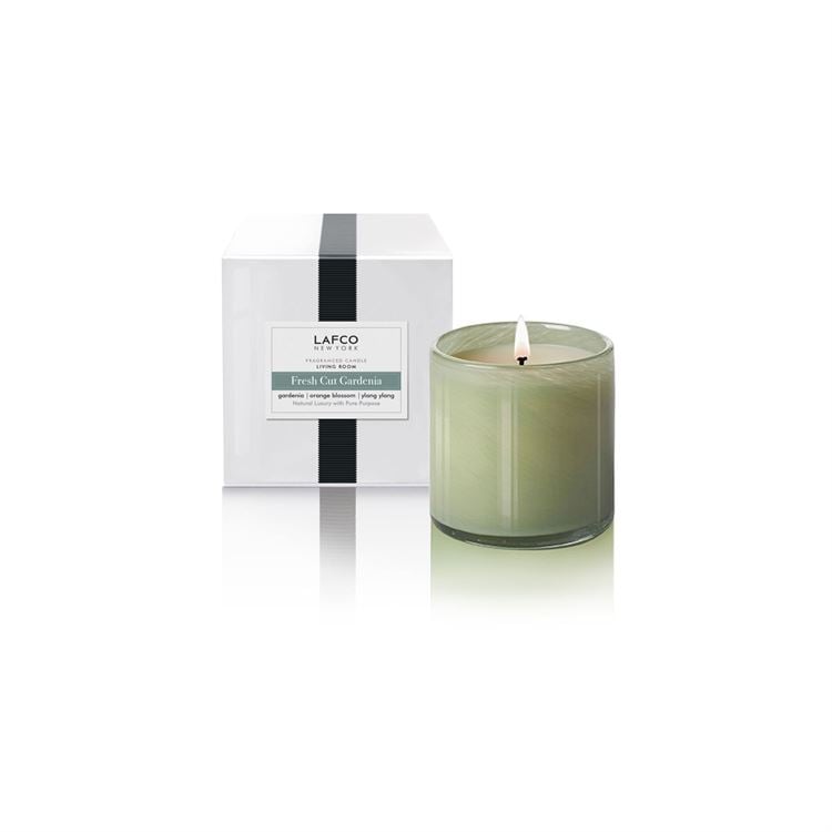 15.5oz Fresh Cut Gardenia Signature Candle - Living Room